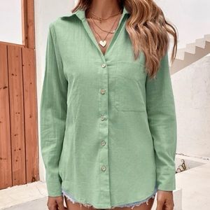 Roll up sleeves button up shirt